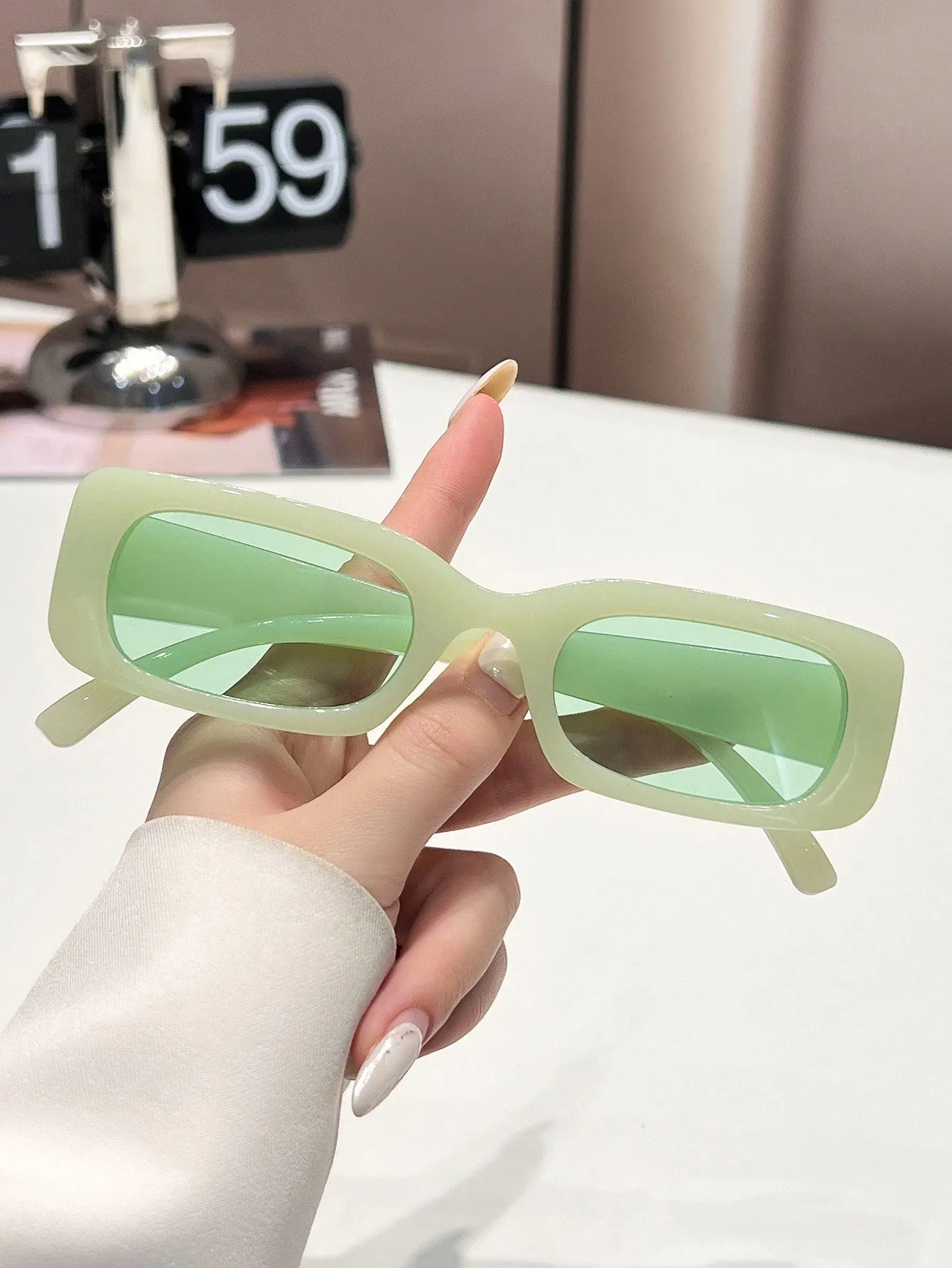 1pc Fashionable Y2K Retro Square Sunglasses, Cute Daily Sports Eyewear For Men And Women