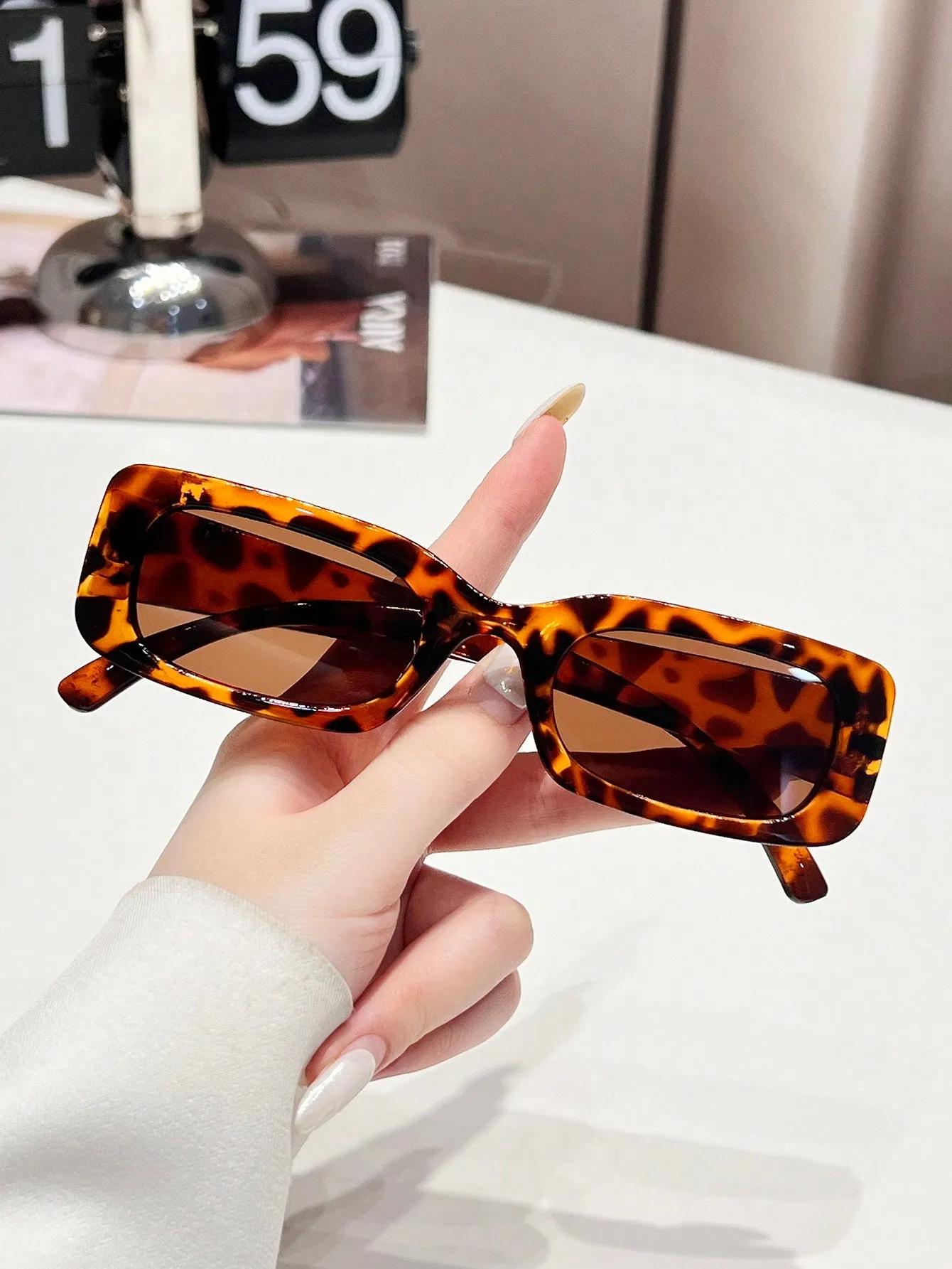 1pc Fashionable Y2K Retro Square Sunglasses, Cute Daily Sports Eyewear For Men And Women