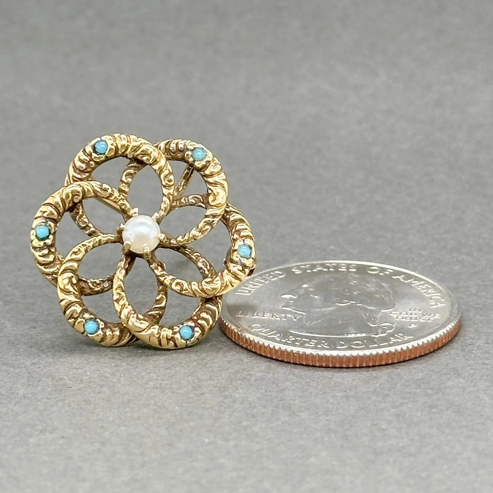 Estate Retro 14K Y Gold Pearl Flower Pin